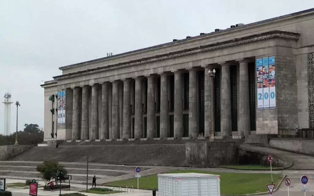 Universidad de Buenos Aires
