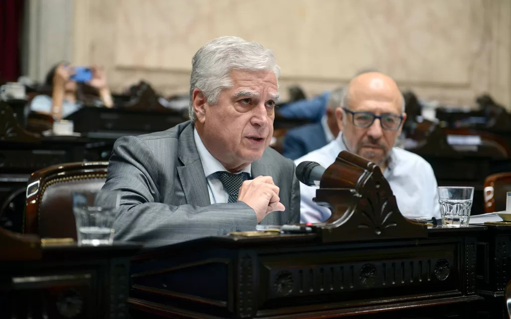 Carlos Gutierrez
