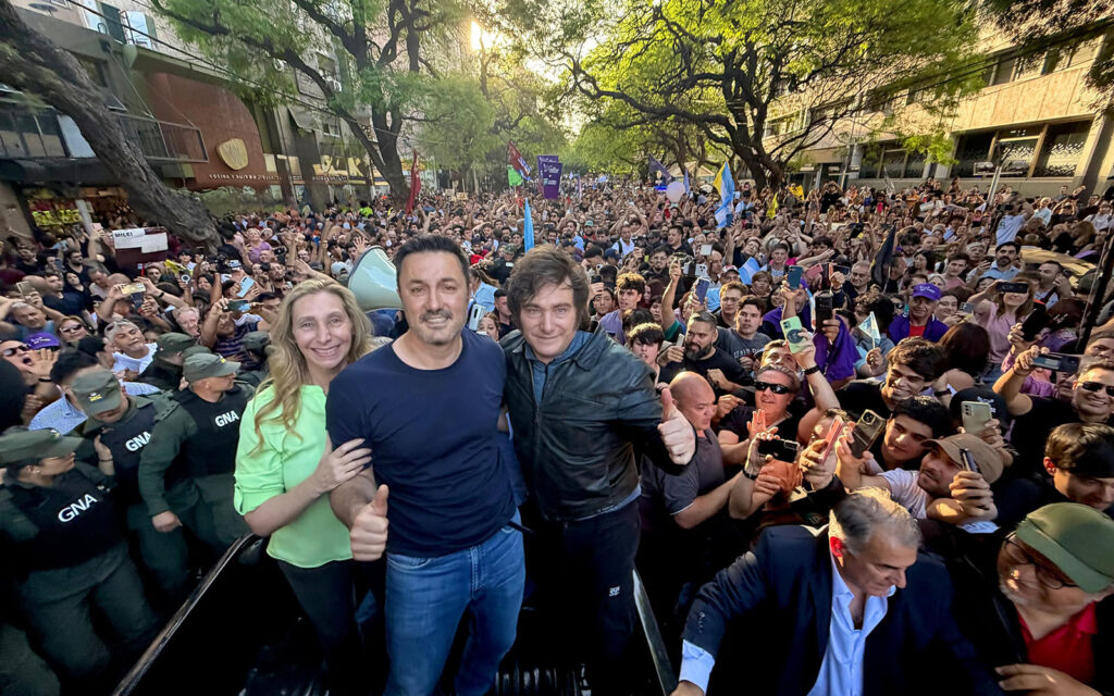 Javier Milei-Karina-Petri-Mendoza-LLA