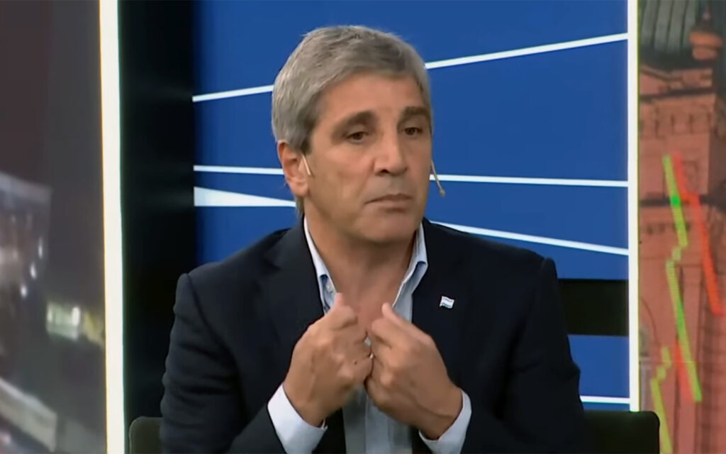 Luis Caputo-Estados Unidos-Argentina-Swap-Dolares-Milei-Macri