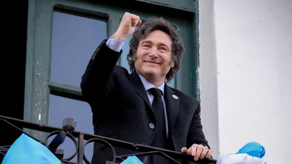 Javier Milei y seguirá alentando a la Selección como siempre.