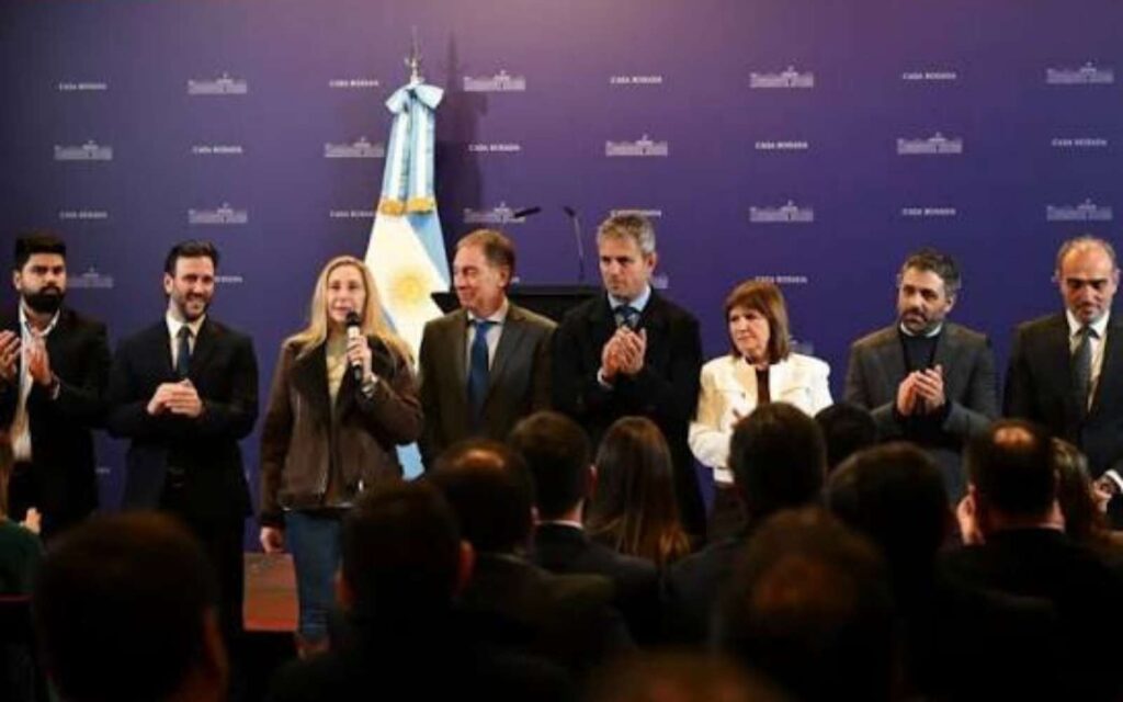 LLA organiza foro internacional con aliados.