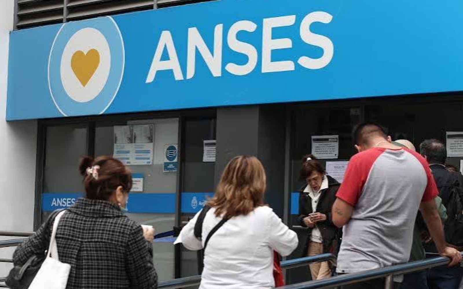 ANSES oficializó este miércoles 23 de septiembre los nuevos valores de jubilaciones, pensiones y asignaciones.