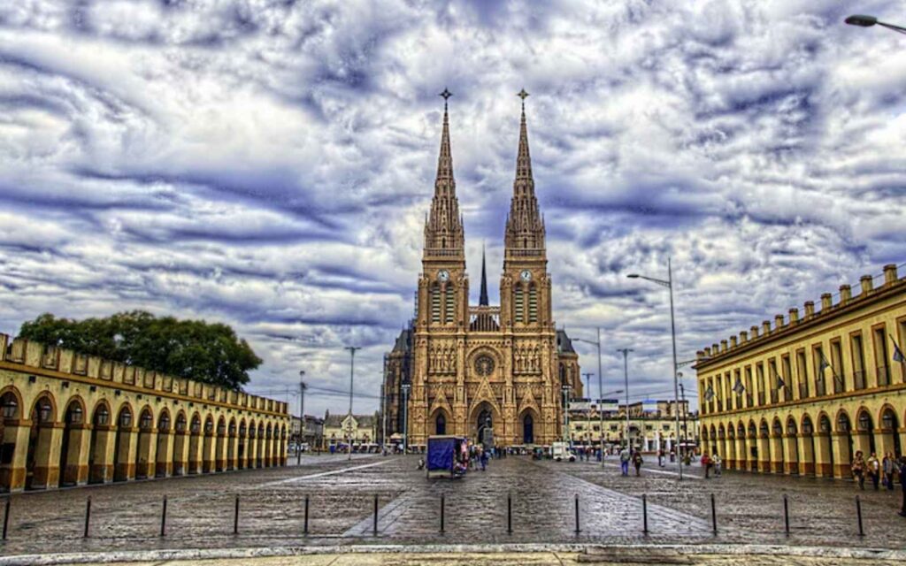 El operativo en la Basílica de Luján por la misa del papa León XIV