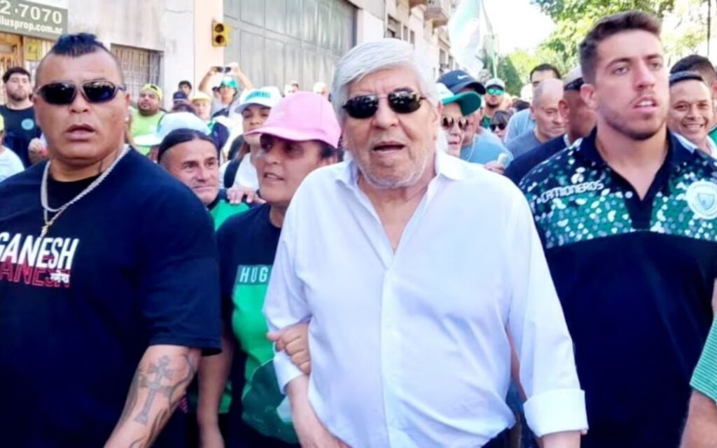 Moyano logró firmar un acuerdo salarial para el semestre septiembre 2026-febrero 2027.