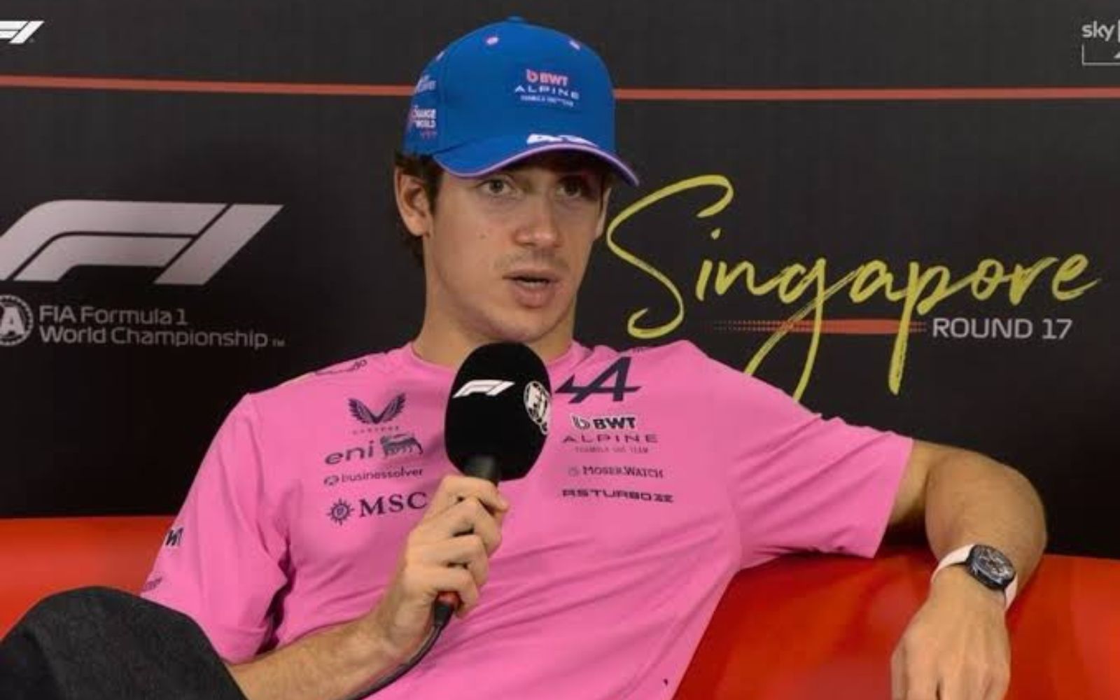 Franco en conferencia de prensa luego de la carrera en Singapur.