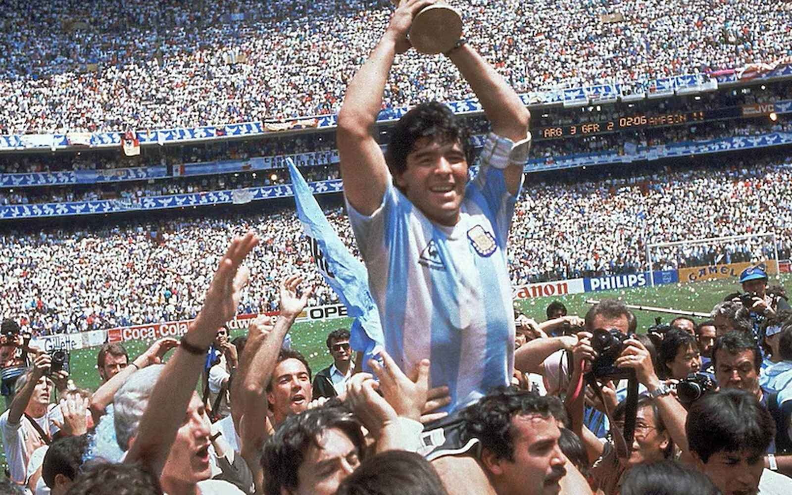 91 partidos, 34 goles, una Copa del Mundo y un gol que paró el planeta.